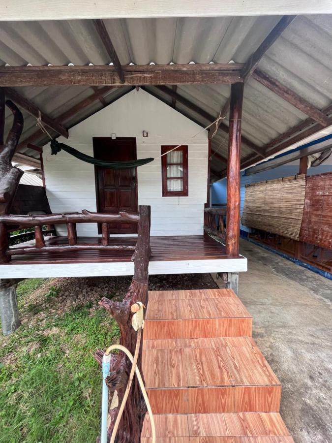 מלון Ban Laem Sai Pyramid Bungalow מראה חיצוני תמונה